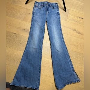 American Eagle Flare Blue Jeans